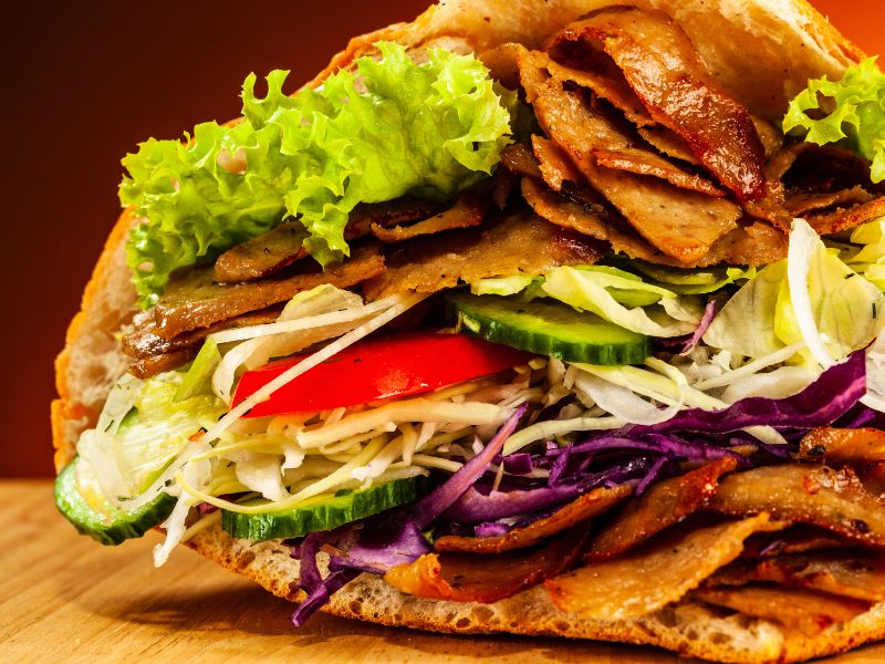 Döner in Willingen bei Genusswerk frisch zubereitet